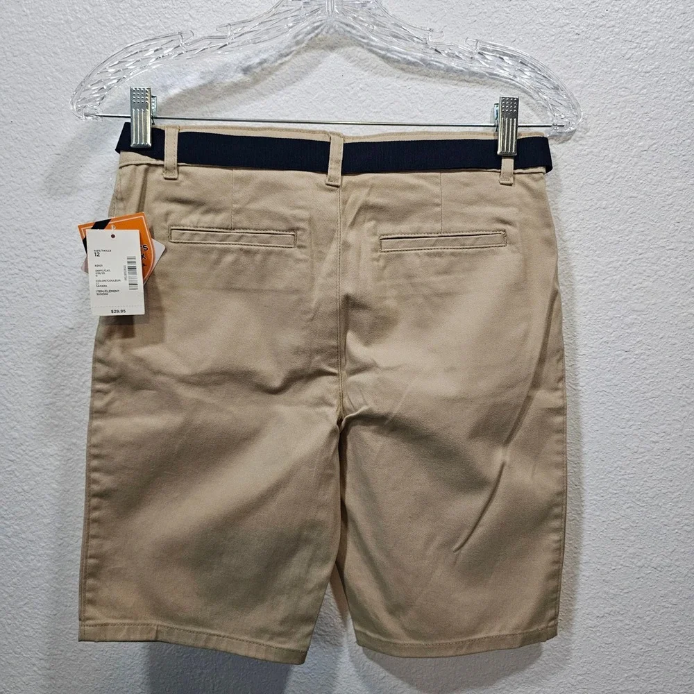Gymboree Girls Sahara Tan Chino Shorts Nanotex Wrinkle Defense Navy Belt Size 12